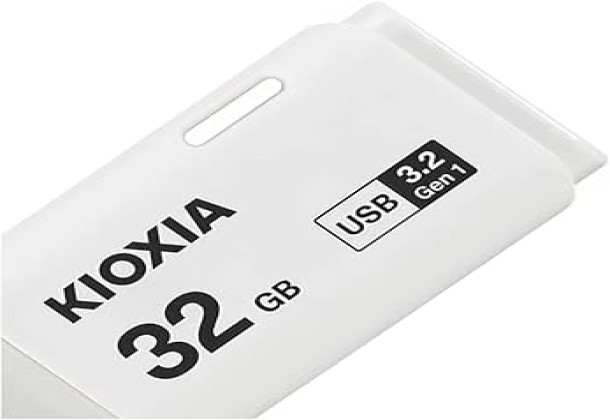 KIOXIA TRANSMEMORY U301W 32GB